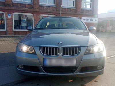 Usata BMW 325 90 CV (66 kW) 2005 Argento Berlina