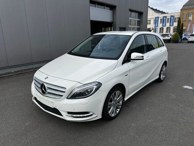 gebraucht Mercedes B180 / Top Ausstattung!