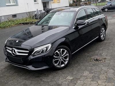Gebraucht Mercedes C220 170 PS (125 kW) 2016 Schwarz Limousine