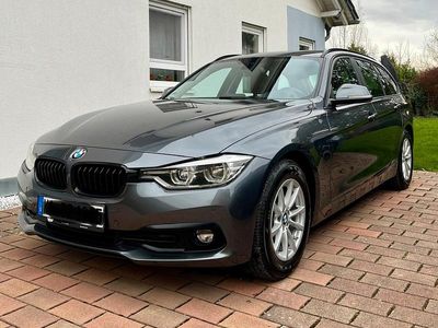 Gebraucht BMW 320 Efficient Dynamics 190 PS (139 kW) 2017 Grau Kombi