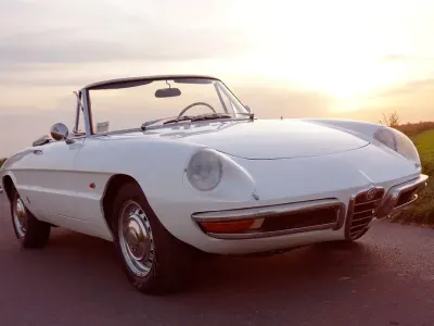 Occasion Alfa Romeo Spider Veloce 148 ch (108 kW) 1966 Blanc Cabriolet