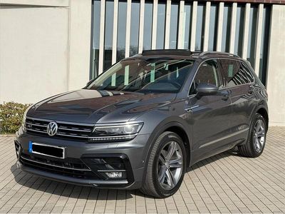 Usata VW Tiguan R-line 150 CV (110 kW) 2017 Grigio SUV
