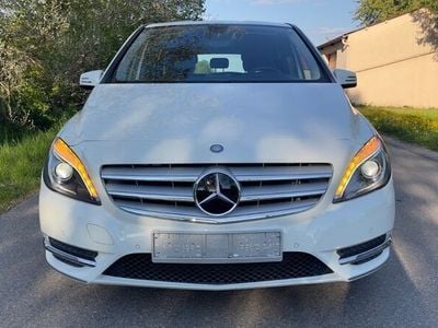 Mercedes B180