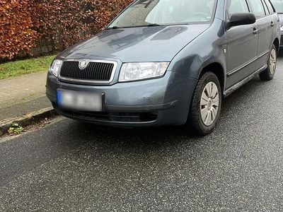 Andere farben Gebraucht 2004 Skoda Fabia Kombi | 1.000 € (Fairer Preis)