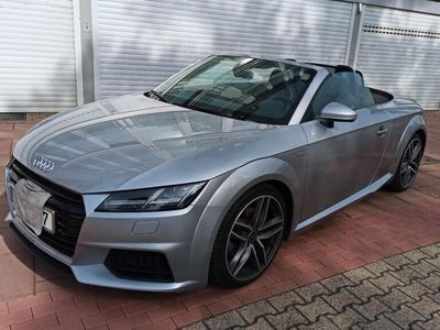 gebraucht Audi TT Roadster s-line neuwertig