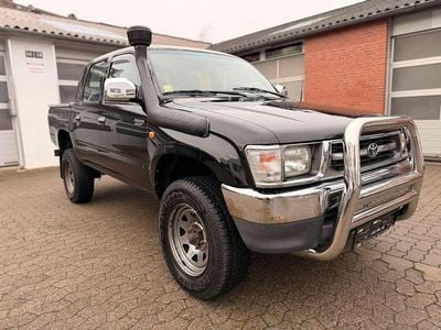 Schwarz Gebraucht 1999 Toyota HiLux Abholung | 16.800 €