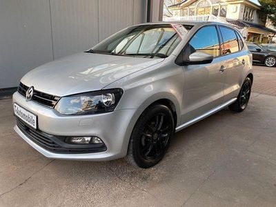 Gebraucht VW Polo Comfortline 90 PS (66 kW) 2015 Silber Limousine