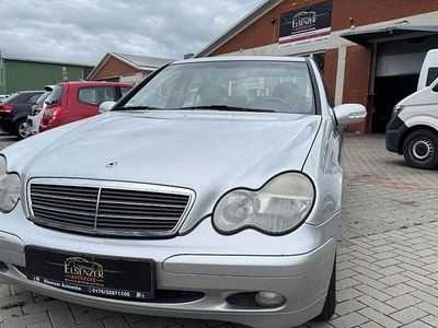 Mercedes C200