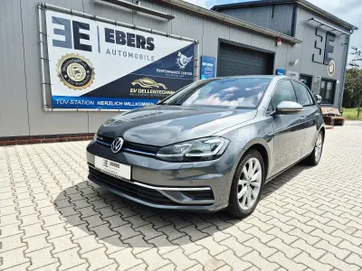 Gebraucht VW Golf VII 131 PS (96 kW) 2018 Silber Limousine