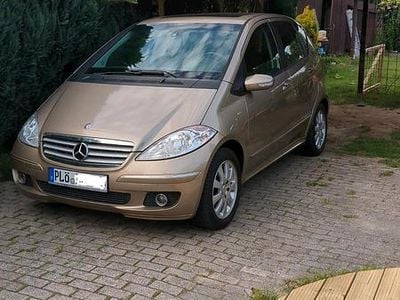 Mercedes A200