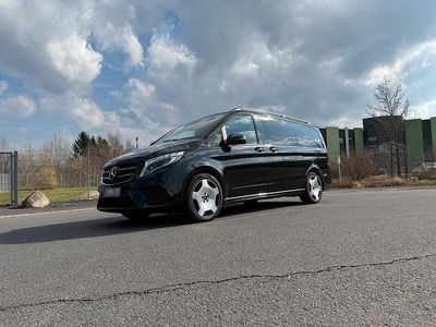 Gebraucht Mercedes V250 AMG line 190 PS (139 kW) 2017 Schwarz Van / Kleinbus