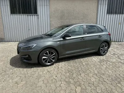 Gebraucht Hyundai i30 Edition 30+ 159 PS (116 kW) 2021 Grau Kleinwagen