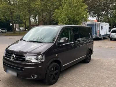 Gebraucht VW Multivan 180 PS (132 kW) 2013 Andere farben Van / Kleinbus