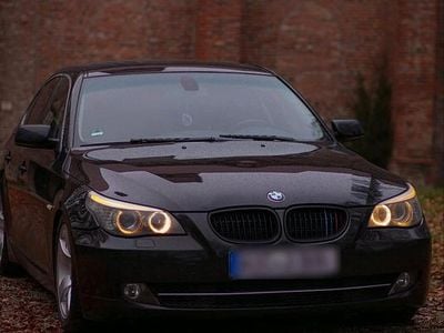 BMW 525