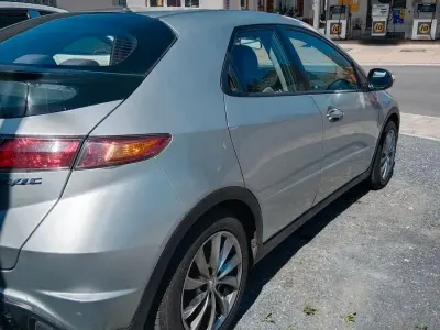 Gebraucht Honda Civic Comfort 99 PS (72 kW) 2006 Silber Limousine