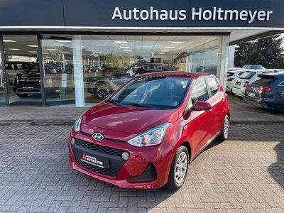Gebraucht Hyundai i10 Trend 87 PS (63 kW) 2019 Rot Kleinwagen