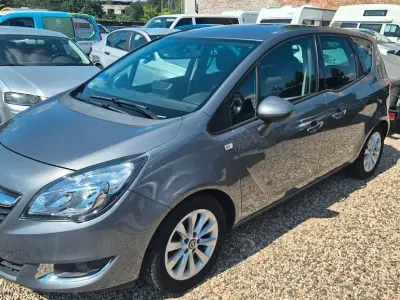 Gebraucht Opel Meriva Style 140 PS (102 kW) 2015 Grau Van / Kleinbus