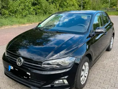 Gebraucht VW Polo Comfortline 95 PS (69 kW) 2020 Schwarz Kleinwagen