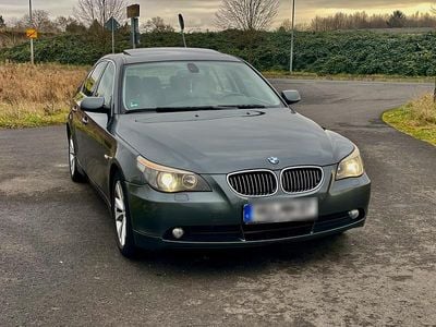 BMW 523
