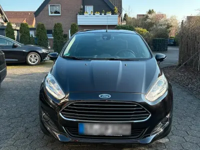 Gebraucht Ford Fiesta 125 PS (91 kW) 2013 Schwarz Coupé
