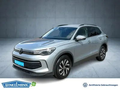 Gebraucht VW Tiguan Life 193 PS (141 kW) 2024 Silber SUV