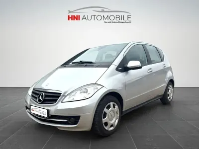 Gebraucht Mercedes A160 95 PS (69 kW) 2012 Silber Kleinwagen