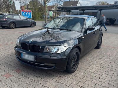 Gebraucht BMW 118 143 PS (105 kW) 2009 Schwarz Kleinwagen