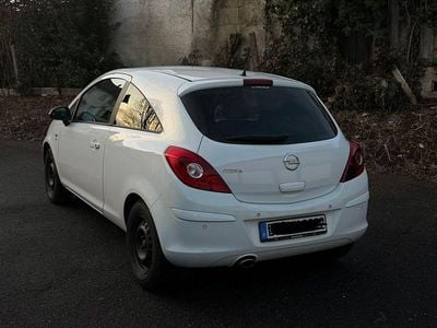 Gebraucht Opel Corsa Satellite 87 PS (63 kW) 2011 Weiß Limousine