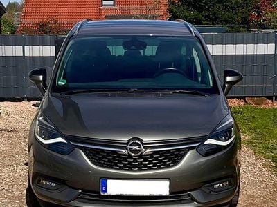 Opel Zafira Tourer