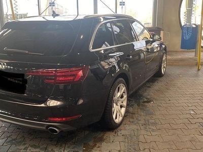 Second-hand Audi A4 170 CP (125 kW) 2017 Negru Break