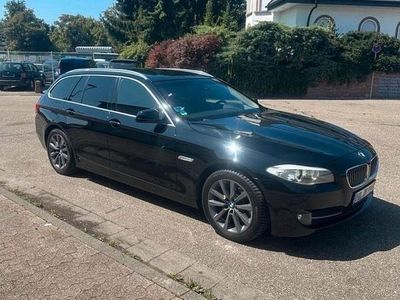 Gebraucht BMW 525 204 PS (150 kW) 2011 Schwarz Kombi