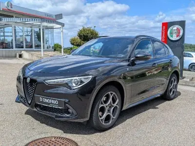 Gebraucht Alfa Romeo Stelvio Ti 209 PS (153 kW) 2022 Schwarz SUV