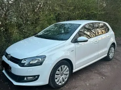 Gebraucht VW Polo Life 105 PS (77 kW) 2013 Weiß Kleinwagen