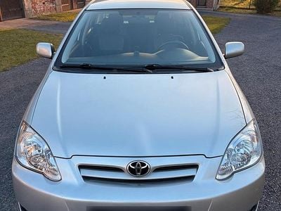 Usado Toyota Corolla 97 HP (71 kW) 2006 Prateado Sedan