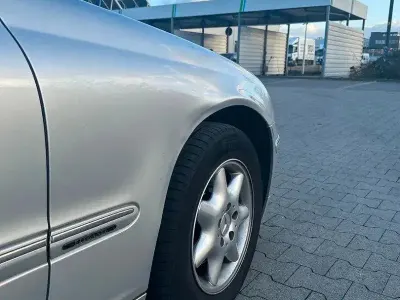 Second-hand Mercedes C200