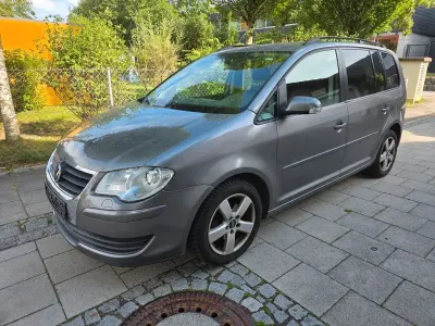 Gebraucht VW Touran 140 PS (102 kW) 2009 Grau Van / Kleinbus