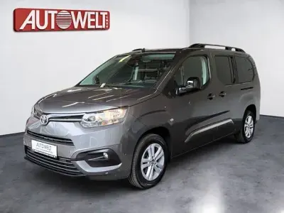 Gebraucht Toyota Proace Verso City 110 PS (80 kW) 2023 Basaltgrau Kombi