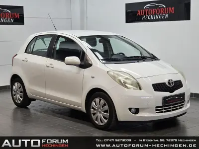Gebraucht Toyota Yaris 87 PS (63 kW) 2009 Weiß Kleinwagen