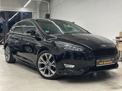 Usata Ford Focus ST-Line 140 CV (102 kW) 2018 Nero Berlina