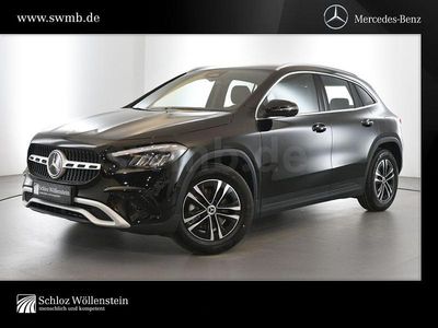 Gebraucht Mercedes GLA180 136 PS (100 kW) 2026 Schwarz SUV