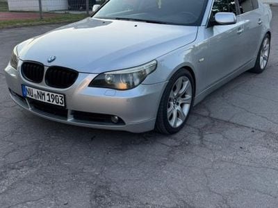 BMW 525