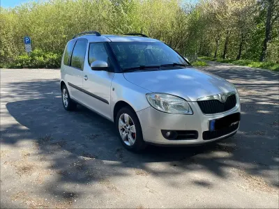 Używany Skoda Roomster 85 KM (62 kW) 2007 Srebrny Minivan