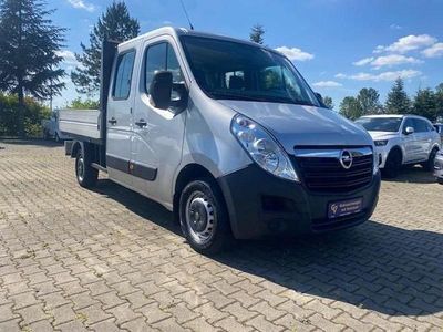 Gebraucht Opel Movano 131 PS (96 kW) 2017 Brilliant silber (metallic) Van