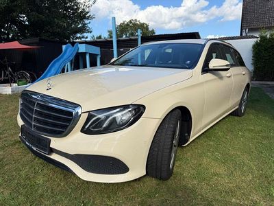 Mercedes E220