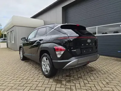 Neu Hyundai Kona Trend 150 PS (110 kW) 2026 Abyss black abyss black SUV