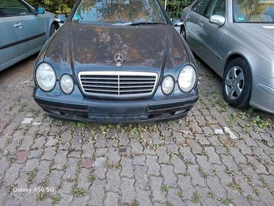 Mercedes CLK320