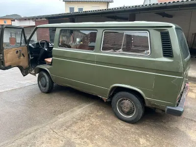 Gebraucht VW Multivan 57 PS (41 kW) 1989 Grün Van / Kleinbus