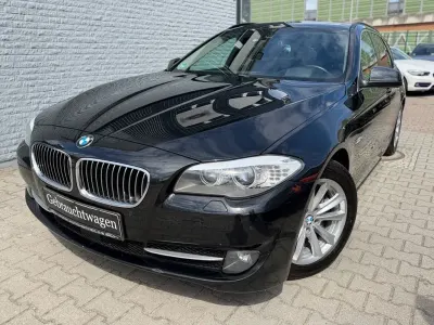 Gebraucht BMW 525 218 PS (160 kW) 2012 Black sapphire metallic Limousine