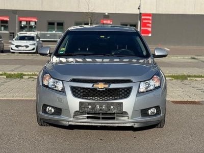 Gebraucht Chevrolet Cruze LTZ 163 PS (119 kW) 2013 Silber Kleinwagen