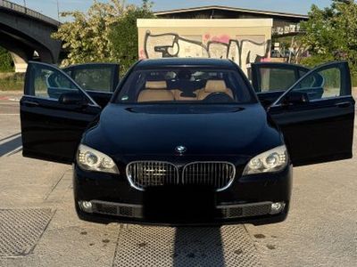 BMW 750